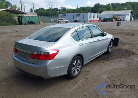 2013 Honda Accord Lx z USA, uszkodzony, nr VIN 1HGCR2E39DA079509